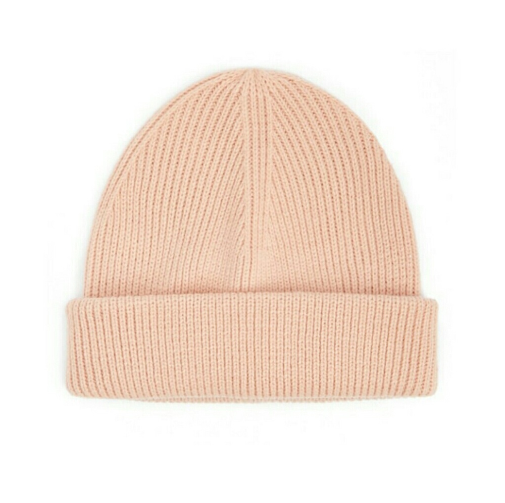 NWT Ribbed Foldover Beanie